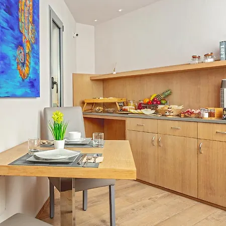 Capotesta Luxury 4* סנטה טרזה גאיורה